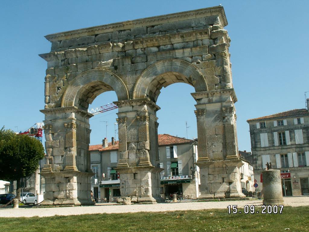 001 saintes.JPG